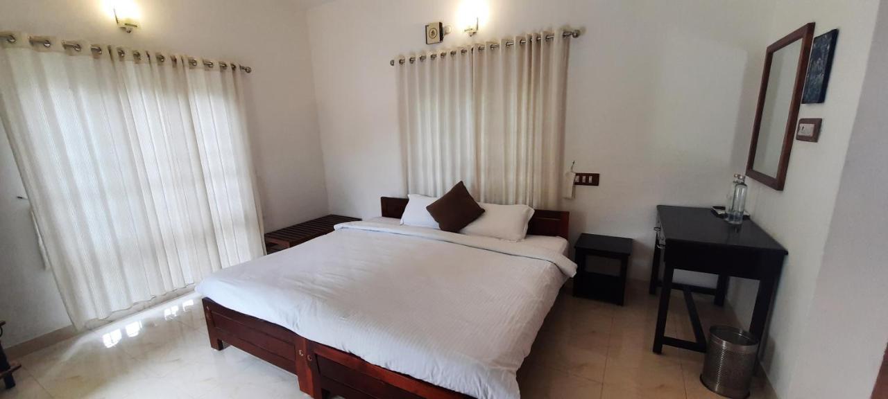 Oriole Homestay Thekkady Exterior photo