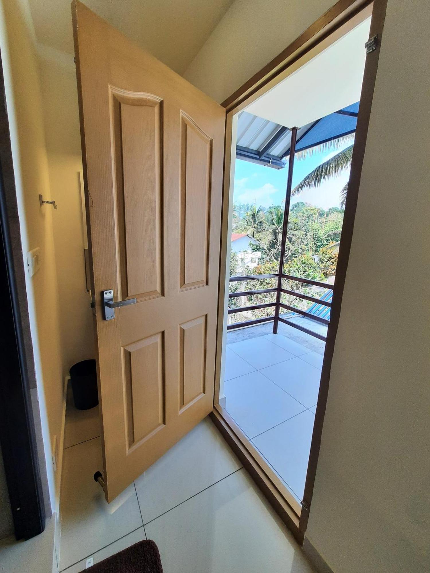 Oriole Homestay Thekkady Exterior photo